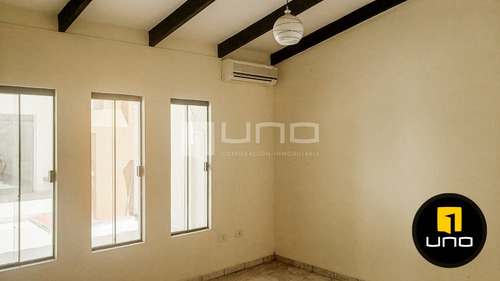 Imagen 7 de 14 de Amplia Casa Centrica En Alquiler Para Vivienda U Oficina Dentro Del Tercer Anillo Avenida Canal Cotoca