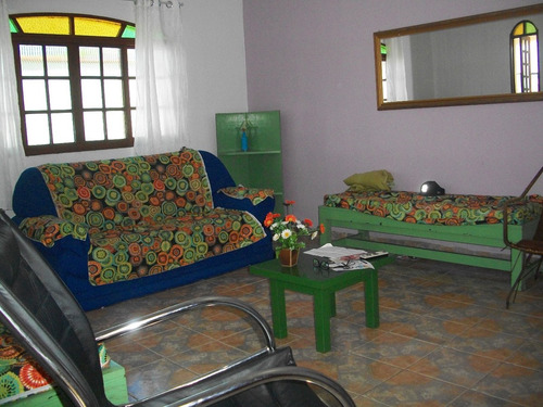 Casa Na Praia De Mongaguá Com Piscina