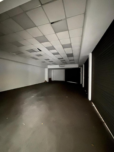 Edificio Comercial En Villa Crespo De 2 Pisos, Doble Altura,