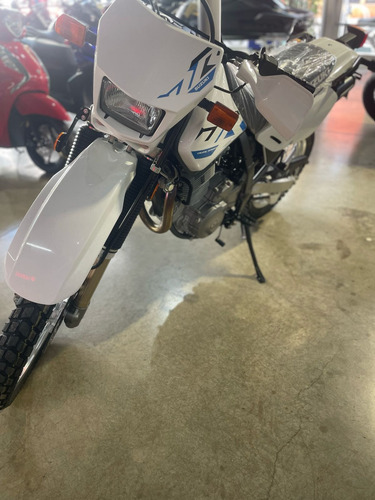 Suzuki Dr 650 0km - Concesionario Oficial