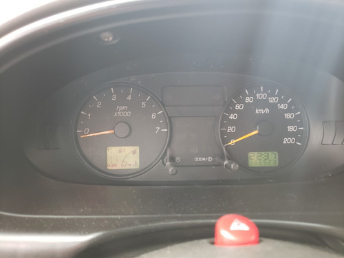 Imagem 12 de 15 de Ford Courier 2009 1.6 L Flex 2p 103.1 Hp