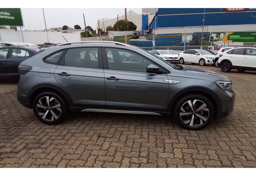 Volkswagen Nivus 1.0 200 TSI TOTAL FLEX HIGHLINE AUTOMÁTICO