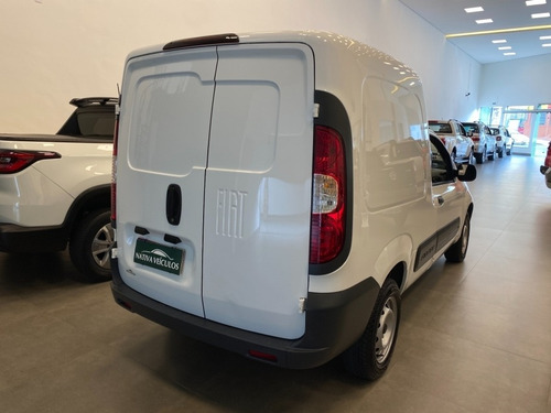Imagem 4 de 9 de Fiat Fiorino Hard Work 1.4