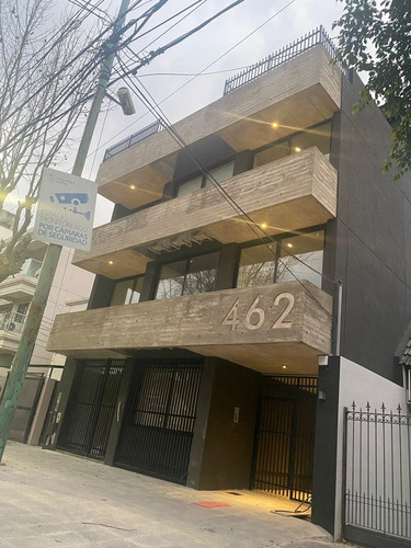Imagen 1 de 11 de Local En Venta Ubicado En Lomas De Zamora, G.b.a. Zona Sur