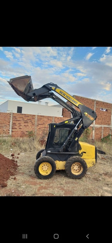 Imagem 4 de 7 de New Holland L170
