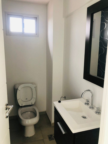 Imagen 3 de 28 de Departamento 2 Amb En El Edificio Jorge Luis Borges Usd $90.000