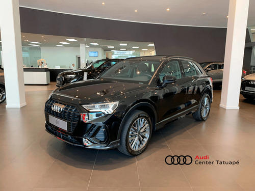 Audi Q3 Audi Q3 Performance Black 2.0