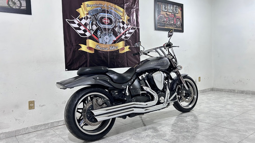 Yamaha Road Star Warrior 1700