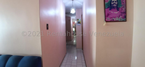 Imagen 9 de 30 de Apartamentos En Venta En Av. Venezuela Una De Las Avenidas Más Transitadas De Barquisimeto Lara 23-4760 Vip-
