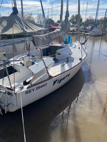 Velero J24