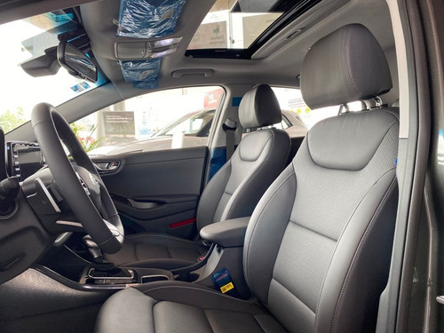 Imagen 7 de 9 de Ioniq Limited 2022
