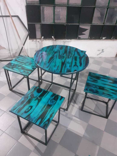 Imagen 4 de 10 de Mesa Ratona Nido Con Cuatros Bancos Extraíbles