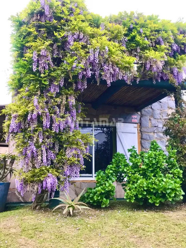 Chalet De 2 Plantas En Manantiales A Pasos De La Playa