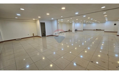 Oficina En La Alameda Disponible Para Arriendo
