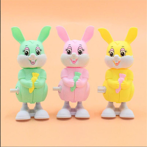 Los Niños De My Toys Se Levantan Y Saltan Conejitos, Animale