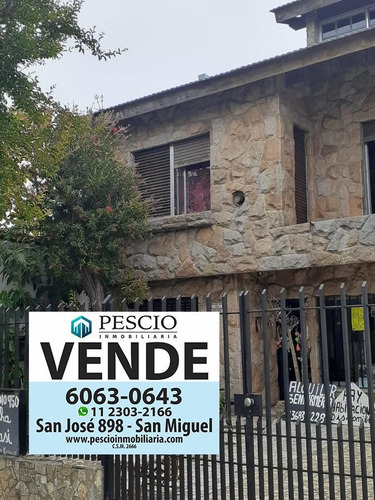 Imagen 1 de 18 de Casa En Venta De 7 Ambientes En Bella Vista