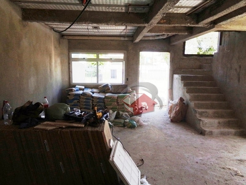 Imagem 3 de 14 de Sobrado A Venda Com Terraço 03 Quartos Bairro Fazendinha Cur