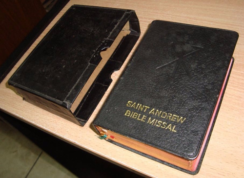 Saint Andrew Bible Missal / Missal Comiss St Andrew's Abbey