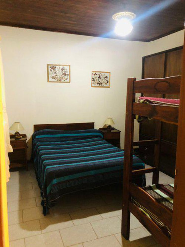 Ph En Venta - 3 Dormitorios 1 Baño - 453mts2 - Santa Teresita