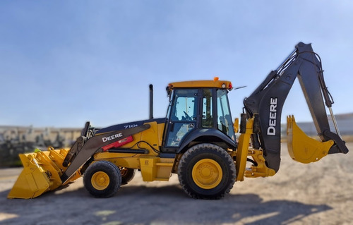 2020 Retroexcavadora John Deere 710 L