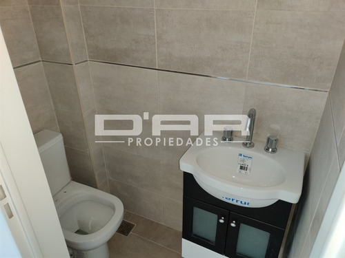 Imagen 12 de 13 de 2 Amb Contrafrente Con 2 Baños Y Patio!! Cochera Opcional - Pieres 900