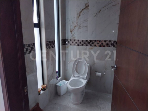 Casa En Condomino En Venta En San Mateo Otzacatipan, Toluca, Estado De México