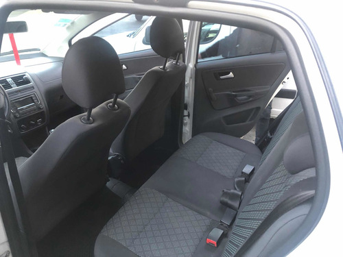 Imagen 12 de 13 de Volkswagen Fox 1.6 Comfortline 2017, $599.999 Y Cuotas