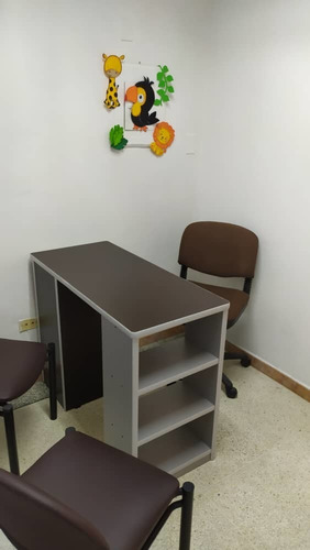Imagen 3 de 10 de Alquiler Consultorio Medico, Torre D, Valencia, Carabobo