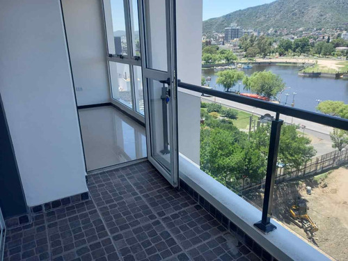 Imagen 2 de 25 de Villa Carlos Paz / Veneto Iii / Impecable C/cochera Y Amenities