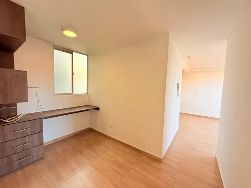 Apartamento En Venta En La Prosperidad. Cod V1823