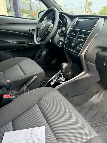 Toyota Yaris 1.5 107cv Xls Cvt
