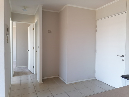 Departamento En Venta De 2 Dorm., 2 Baños En Quilpué