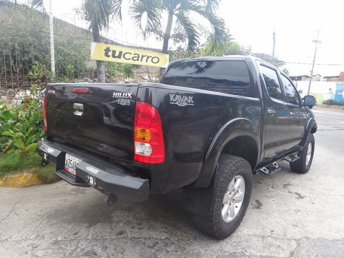 Imagen 4 de 14 de Toyota Hilux Kavak Automatica 4x4