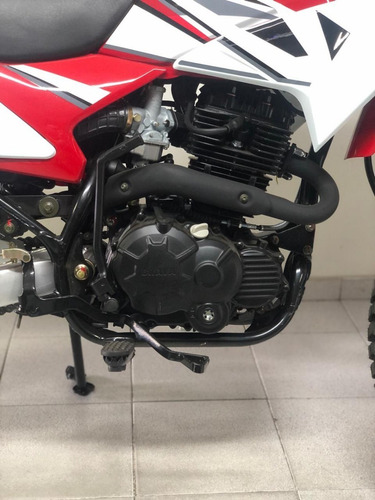 Imagen 3 de 14 de Brava Texana 250 0km 2022 Enduro Adventur Skua Motomel Triax