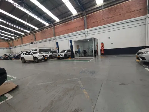 Bodega En Arriendo En Gran Granada. Cod A1614520