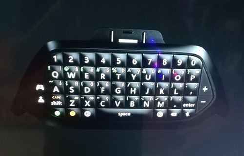 Teclado Microsoft Xbox One Series X Chatpad Negro Control (Reacondicionado)