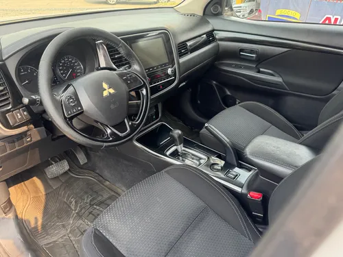 Mitsubishi Outlander 2.4 Es Cvt