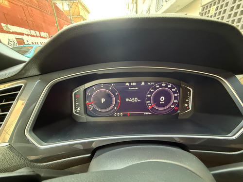 Volkswagen Tiguan 2.0 Tsi R-Line Dsg7