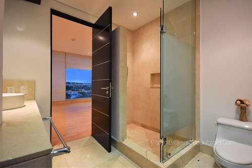 Departamento De Lujo En Venta En Torre Zsense Andares