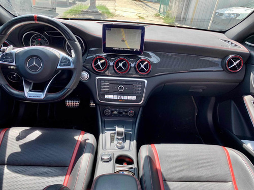 Imagen 7 de 14 de Mercedes-benz Clase Cla 2017 2.0 45 Amg At
