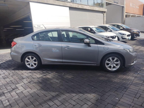 Imagem 4 de 15 de Civic 1.8 Exs 16v Flex 4p Automático
