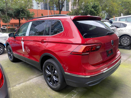 Imagen 10 de 11 de Tiguan 2022 Comfortline 2022 Ya Solo En Azul