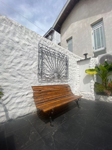 Triplex En Venta En Piñeyro