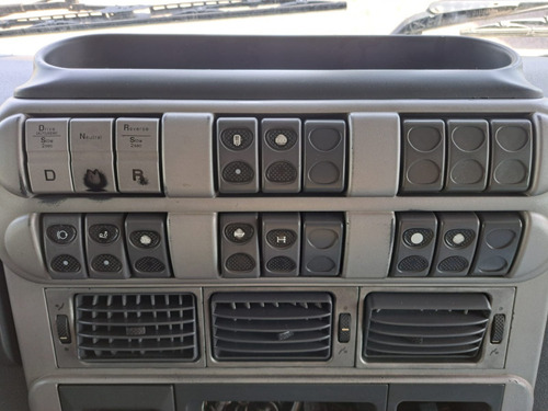 Iveco Stralis 440 6x2 2014 Automatico Em Preparaçao!!!