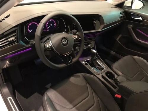 Imagen 8 de 11 de Volkswagen Vento Highline