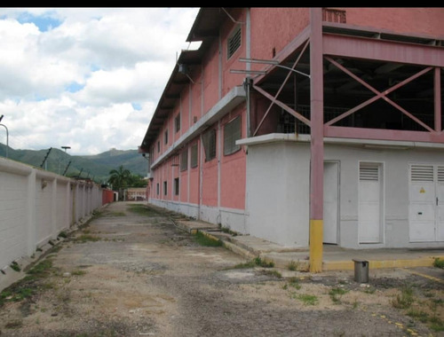 Imagen 6 de 9 de Local Comercial En Alquiler En Naguanagua Mañongo De 4700m2