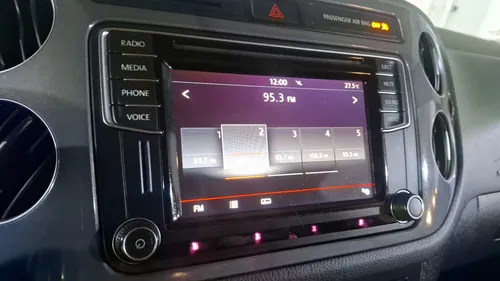 Volkswagen Tiguan 2.0 TRACK & FUN PIEL