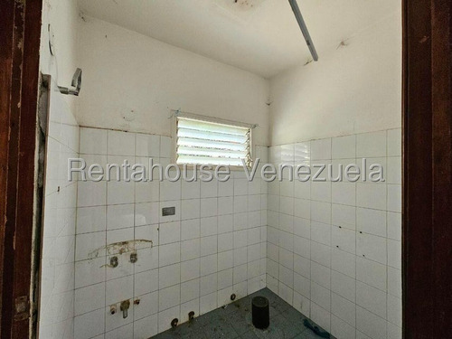 Terreno En Venta Urb. La Castellana, Caracas. 25-17170 Yf