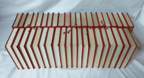 Coleção Os Grandes Romances Históricos - 42 Volumes Completo