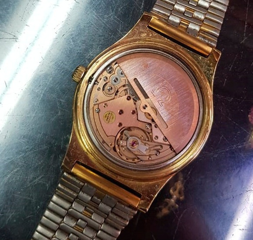 Relógio Omega Automatic Geneve Em Aço Calendário J23177